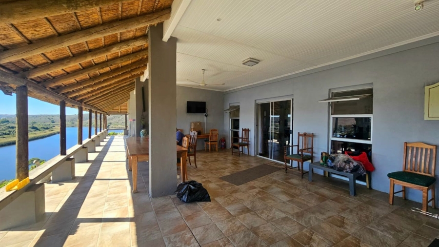 6 Bedroom Property for Sale in Malgas Western Cape